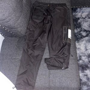 JK Attire (British brand) Men’s cargo sweatpants/joggers